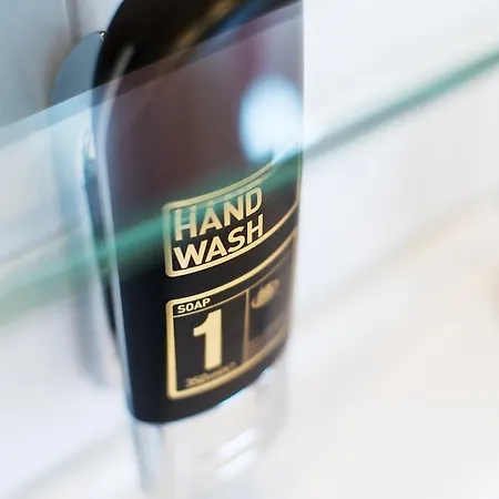 Am Tiergarten 3* 카를스루에