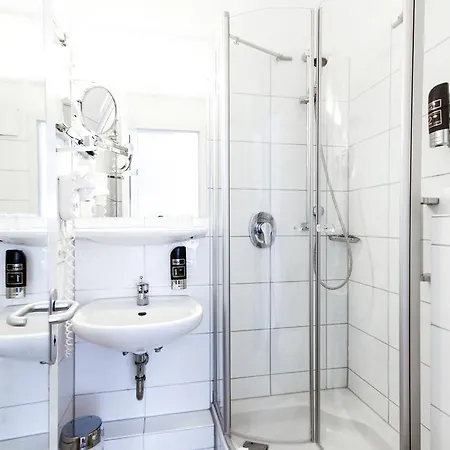 Am Tiergarten فندق كارلسروه