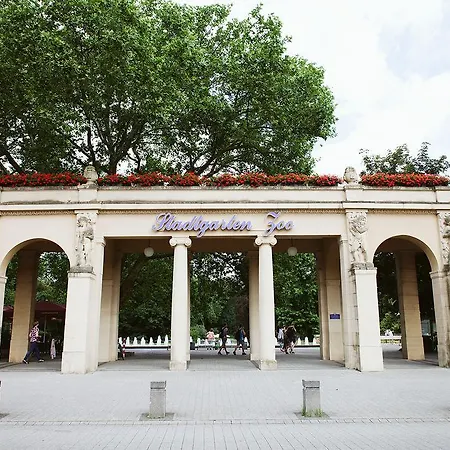 Am Tiergarten
