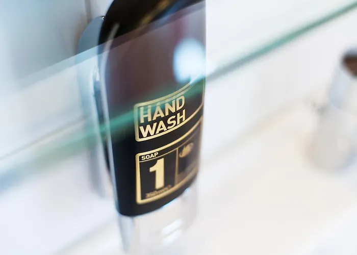 Am Tiergarten 3* カールスルーエ