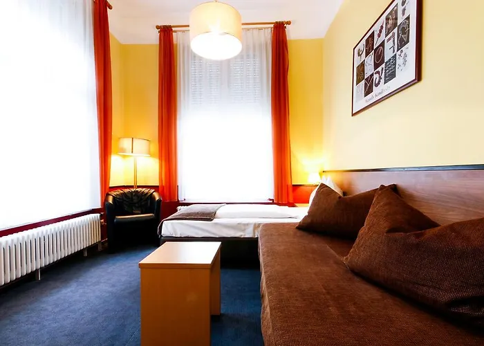 Am Tiergarten 3* Karlsruhe